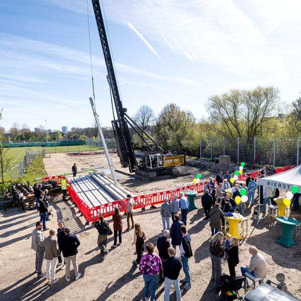 ADO Den Haag slaat eerste paal voor nieuw trainingscomplex in Zuiderpark